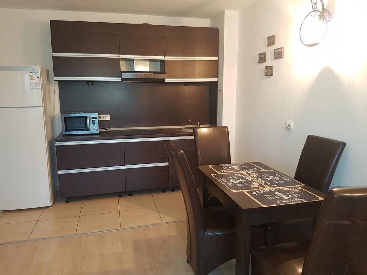 St.Vlas Apartments Mamaia Extérieur photo