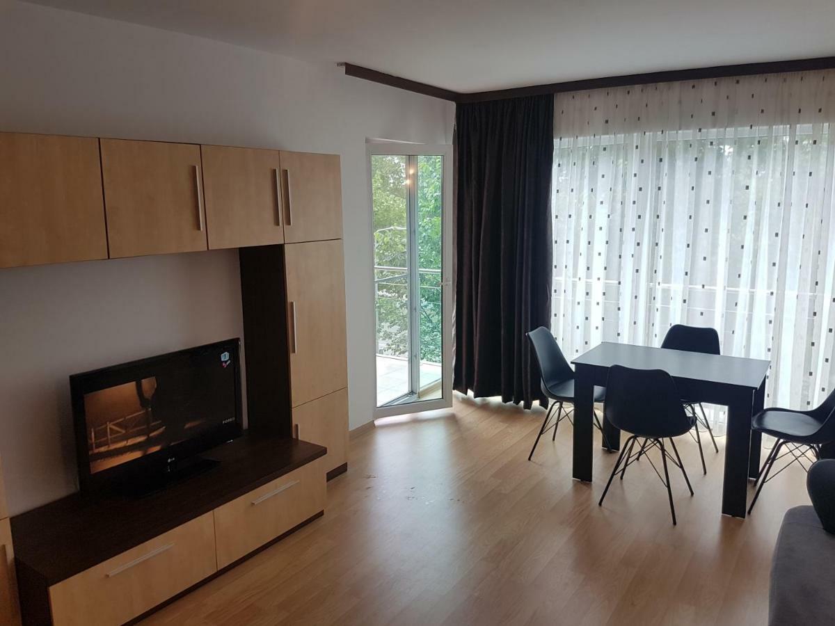 St.Vlas Apartments Mamaia Extérieur photo